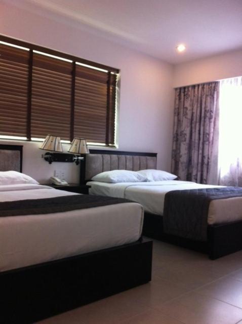 Hoang Vinh Hotel Хошимин Екстериор снимка
